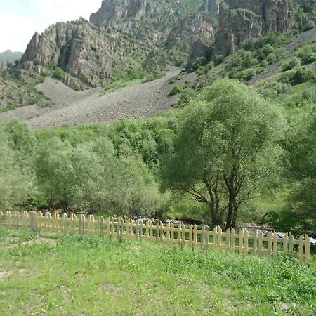 The River House Yeghegis Yekhegis Exterior foto