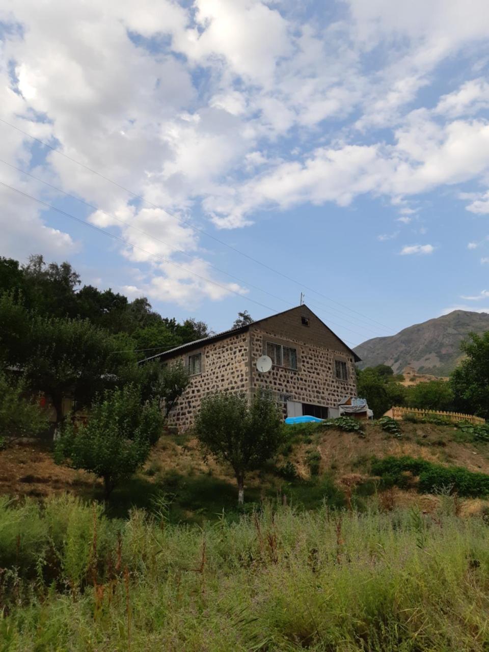 The River House Yeghegis Yekhegis Exterior foto